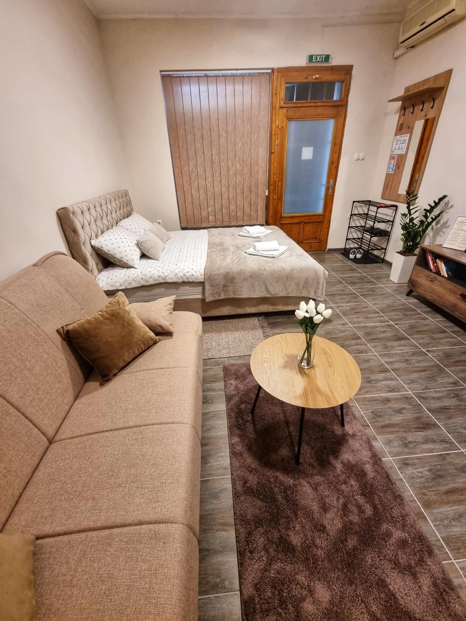 Dorce Apartmani Horgos Екстер'єр фото